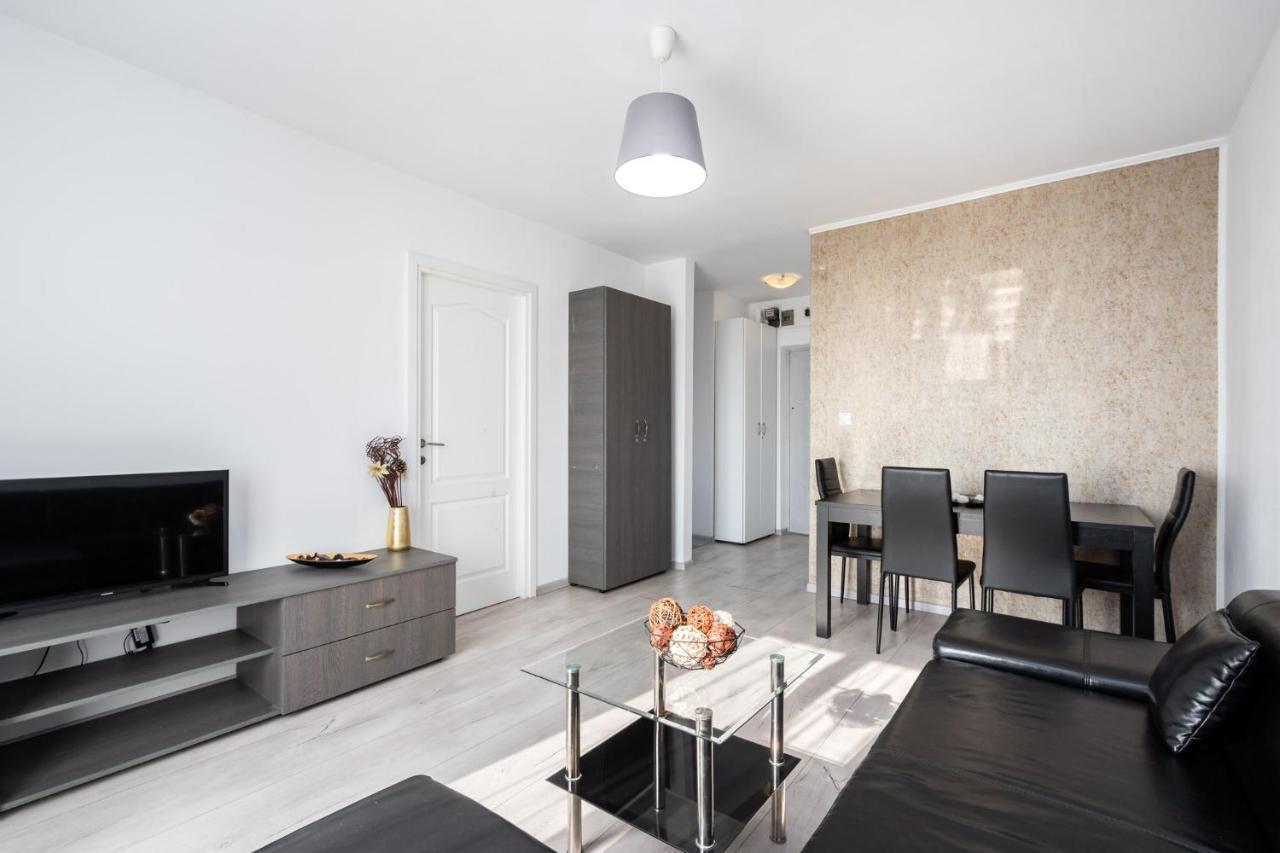 Central Apartment Tower Βουκουρέστι Εξωτερικό φωτογραφία